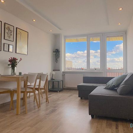 Wave Apartment With Amazing View- 2 Km To Baltic Sea Gdansk Dış mekan fotoğraf